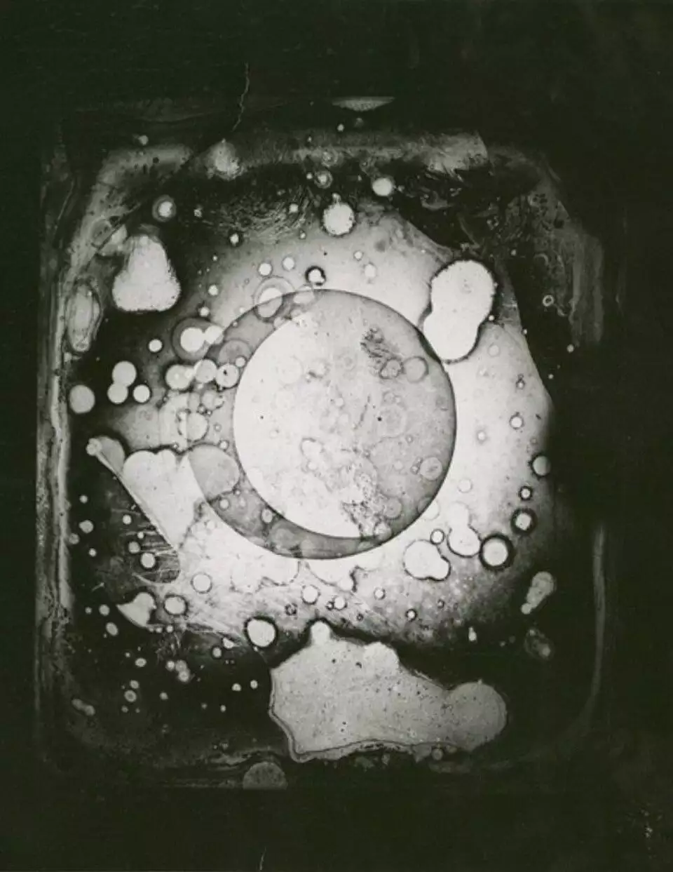 The moon photographed by John W Draper