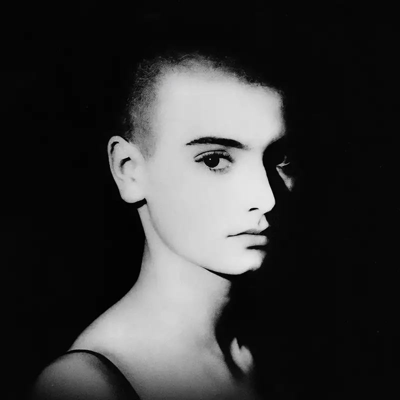 Black and white photograph of Sinéad O'Connor
